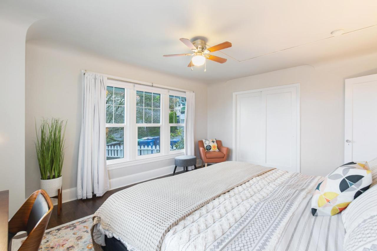 Vila Alki Beach, 3Br, Prime Location, Steps To Beach Seattle Exteriér fotografie
